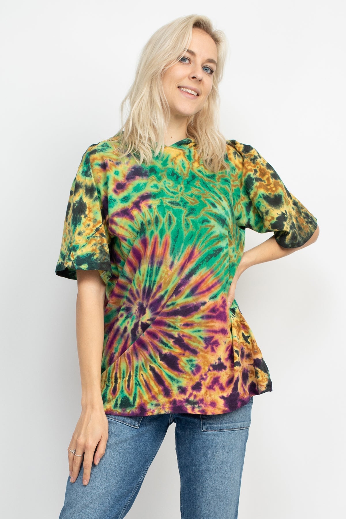 Tie dye t online shirt hoodie